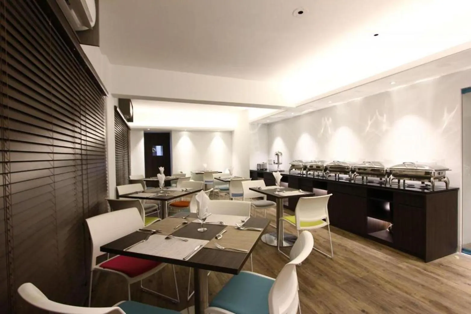 Spring Hill Hotel And Service Apartments Dhaka