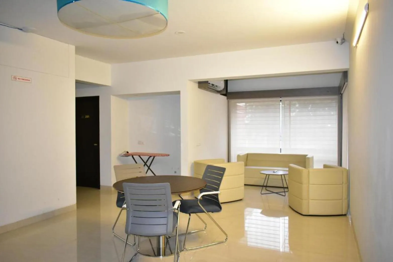 Spring Hill Hotel And Service Apartments Dhaka