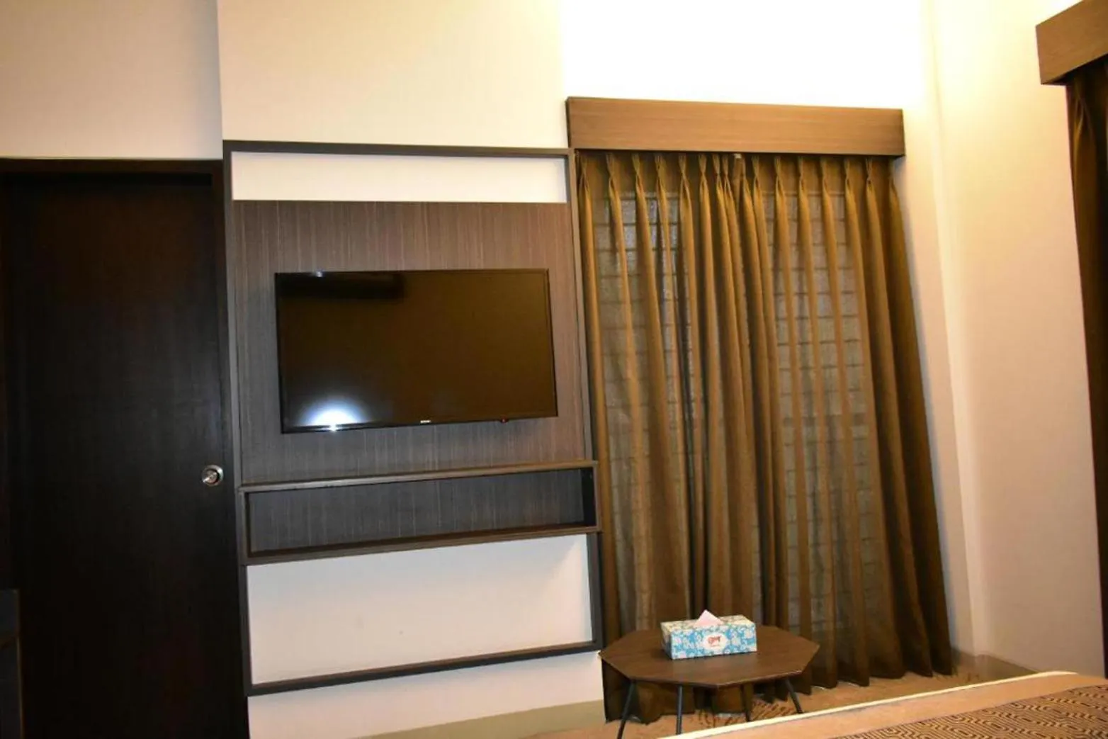 Spring Hill Hotel And Service Apartments Dhaka